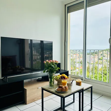 T3 Lumineux, Parking Prive, Calme, Jolie Vue Apartment *